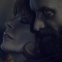 Stolen Car, le clip sensuel et charnel