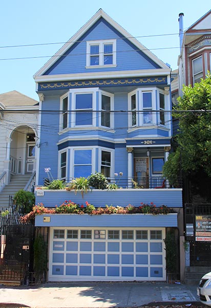 Maison-Bleue.jpg